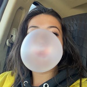 Meet your Posher, Abigail